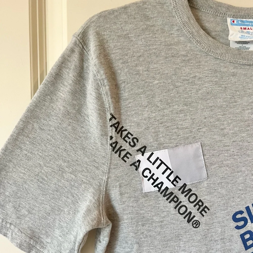 Champion Heritage Graphic Short Sleeve Tee Mens XL - Picture 4 of 9